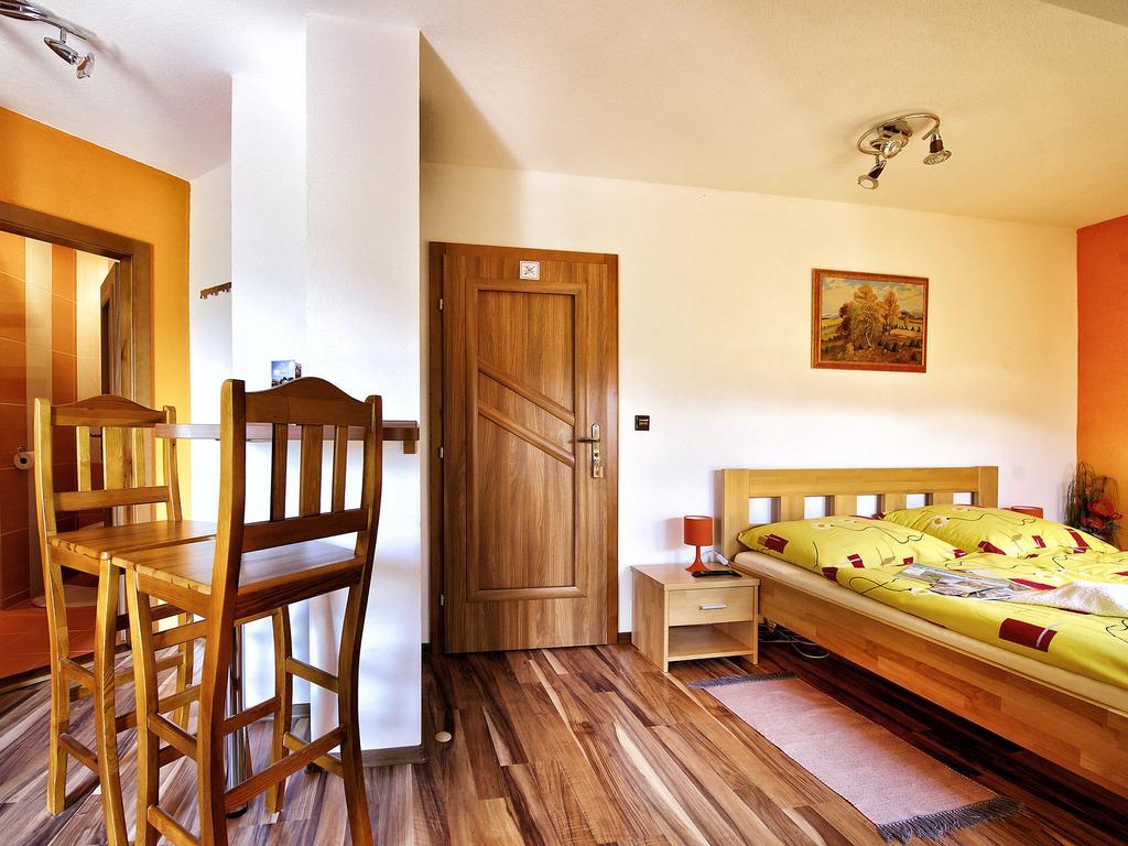 Villa Raj Hrabusice Room photo